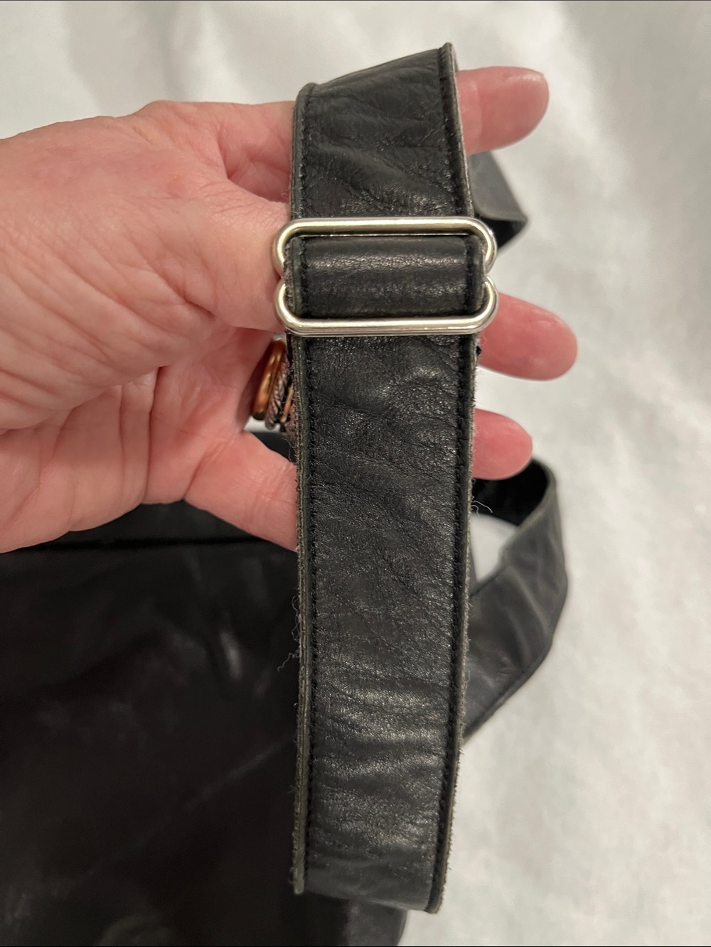 Vintage RUDSAK Black Leather Crossbody Messenger Bag - Made in Canada - Picture 10 of 11